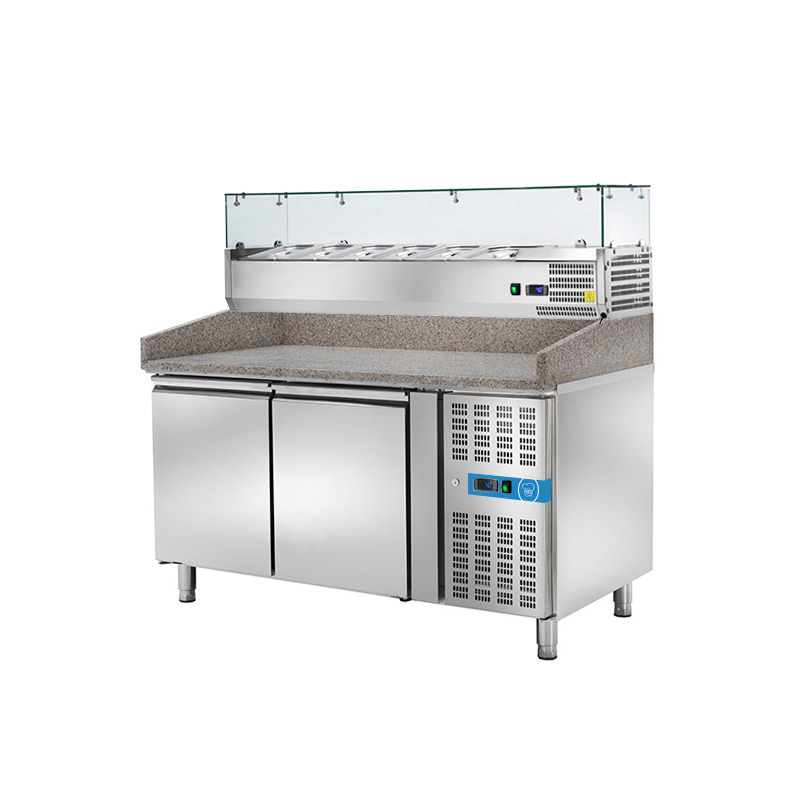 Table réfrigérée à pizza avec n° 2 portes EN 60x40 et vitrine porte-goût pour 5 bassines GN 1/3 + 1 bassine GN 1/2
