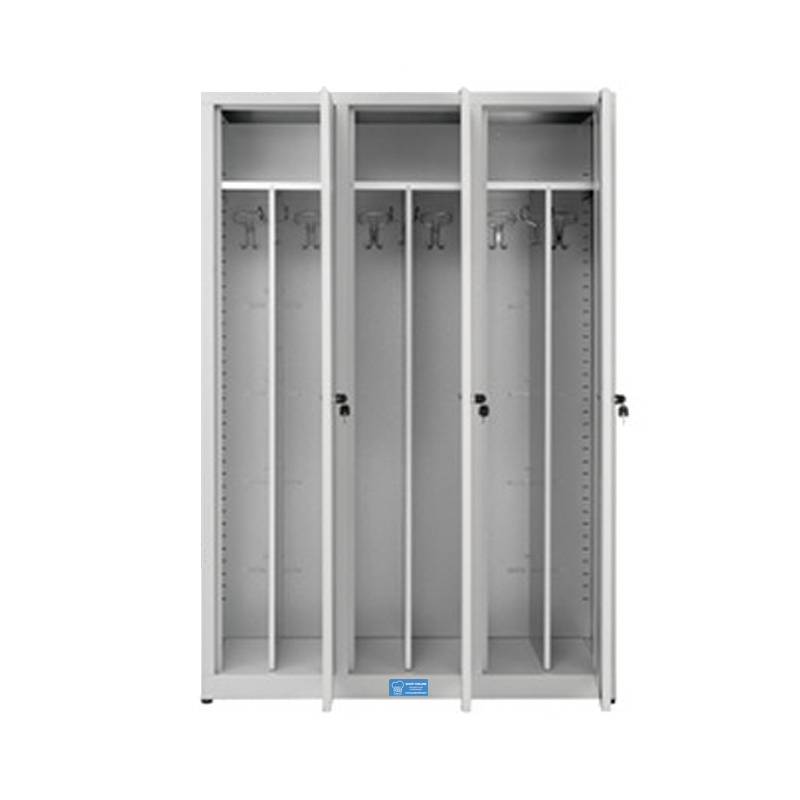 Armoire vestiaire en zinc plastifié à trois portes - L1200xP400xH1800 mm